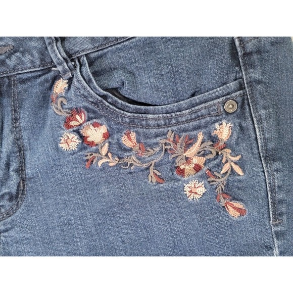 Democracy Embroidered Floral Girlfriend Jeans Size 8 Mid Rise Dark Blue Denim - Picture 5 of 16